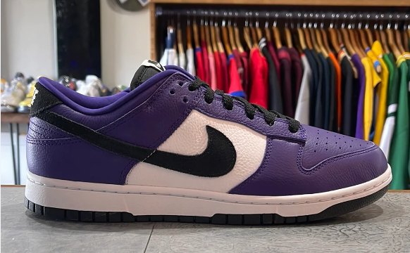 Nike Dunk Low SB Court Purple: En kongelig julegave